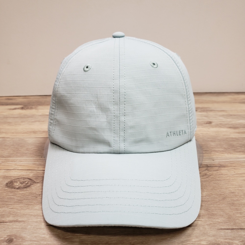 Athleta Hat Cap Strap Back One Size Green Microfiber Lightweight Baseball Womens